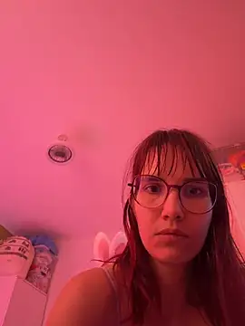  HeraLuna  online show from July 26, 12:45 pm