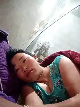 Snapshot of my-my2x chatting on November 18, 1:55 am my-my2x online show from November 18, 1:55 am