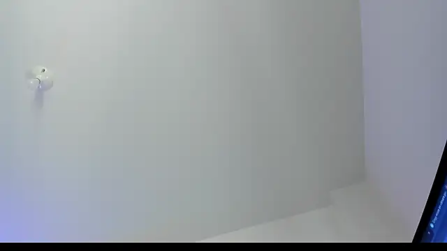 eimyy rouse online show from February 14, 8:05 pm