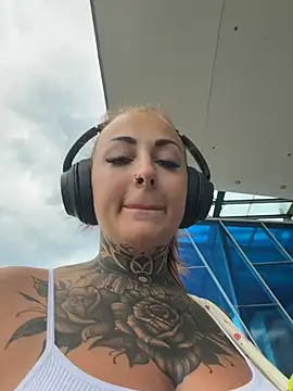 Big boobs 69  online show from August 7, 3:03 pm
