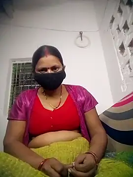 QRESABABY online show from October 31, 1:17 am