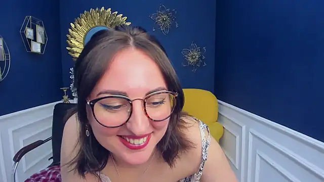 NoraSimons online show from May 5, 12:46 pm