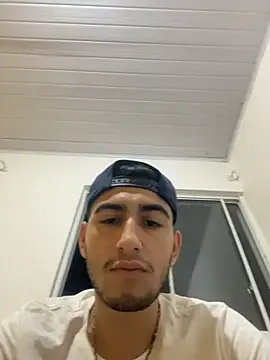 Gduende7 online show from February 3, 11:54 pm