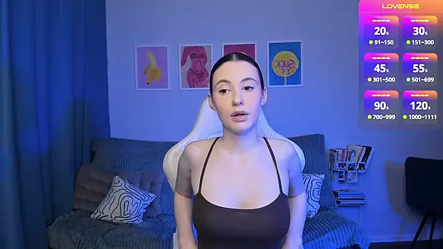 Baby Annabelle online show from November 4, 7:13 pm