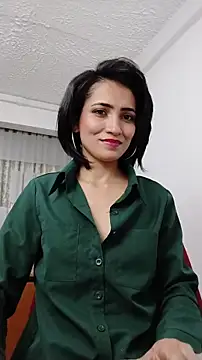 Snapshot of chloehanna chatting on November 5, 4:18 pm chloehanna online show from November 5, 4:18 pm