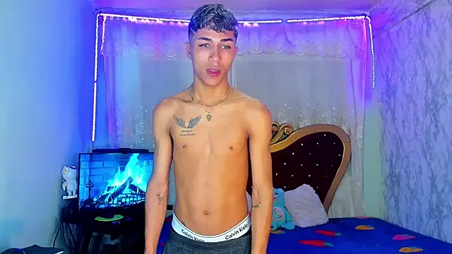 boyswantingplay online show from February 26, 5:34 pm