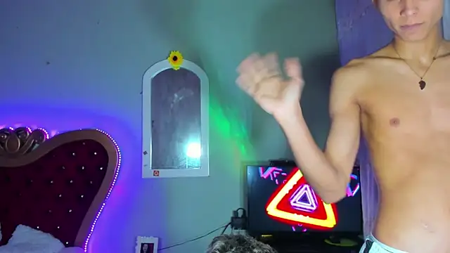 boyswantingplay online show from March 8, 11:30 pm