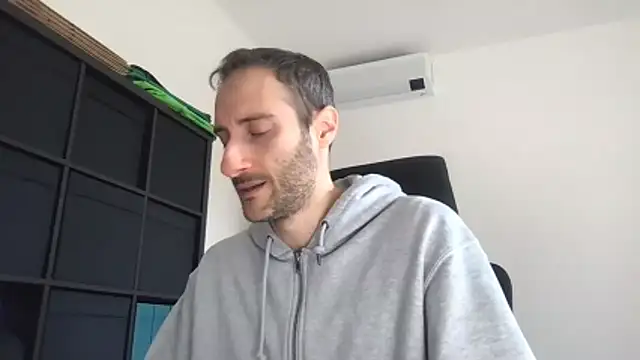 LukaShyGuy online show from January 7, 11:34 am