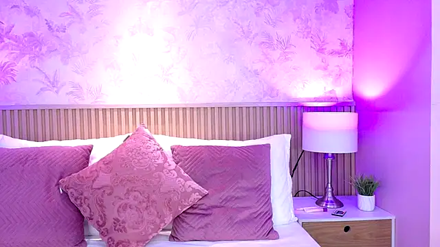 AdelineJhones online show from November 3, 1:56 pm