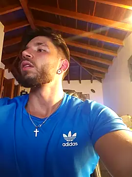 Snapshot of JACKSON_STIFLER chatting on November 17, 8:36 pm JACKSON STIFLER online show from November 17, 8:36 pm