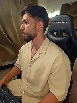 Snapshot of JACKSON_STIFLER chatting on November 19, 12:10 am JACKSON STIFLER online show from November 19, 12:10 am