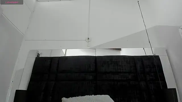 Snapshot of EmmadaSilva chatting on May 15, 7:10 pm EmmadaSilva online show from May 15, 7:10 pm