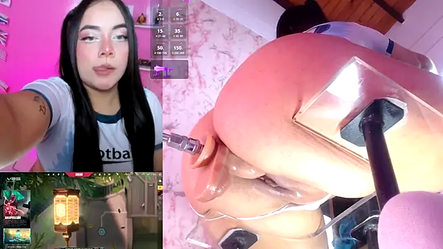 Snapshot of PurryBella chatting on July 6, 9:50 pm PurryBella online show from July 6, 9:50 pm