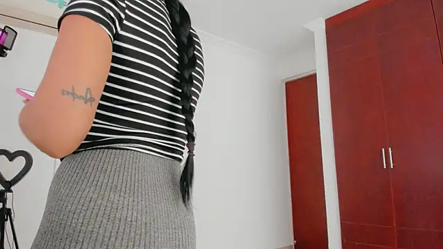 Snapshot of _Anastasia_28 chatting on December 2, 1:05 pm Anastasia 28 online show from December 2, 1:05 pm