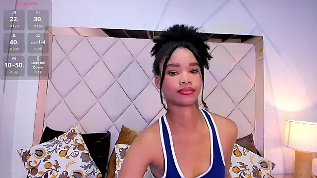 karolebonyy online show from October 31, 11:44 am