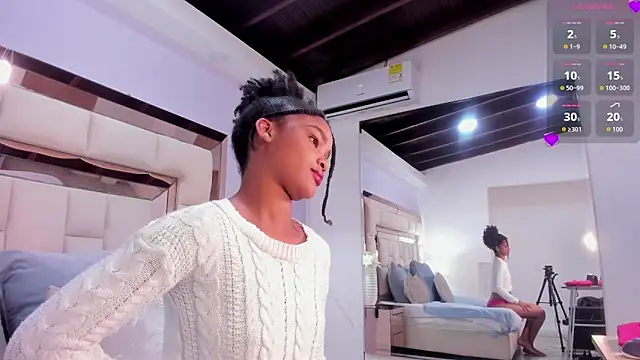 karolebonyy online show from November 12, 5:24 pm