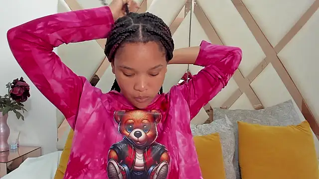 karolebonyy online show from March 4, 4:40 am