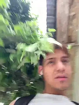 Snapshot of Habel__moretti chatting on March 19, 2:32 pm Habel moretti online show from March 19, 2:32 pm