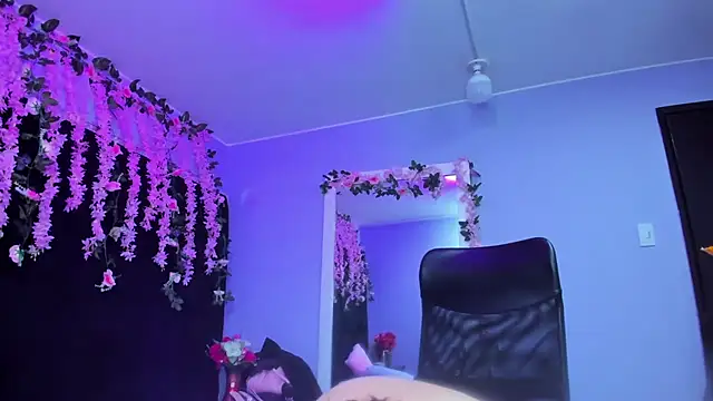 Gabyy Cooper  online show from November 29, 10:18 am