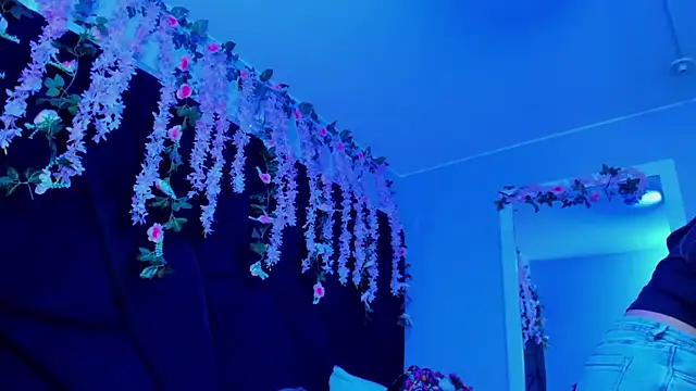 Gabyy Cooper  online show from June 21, 2:58 am
