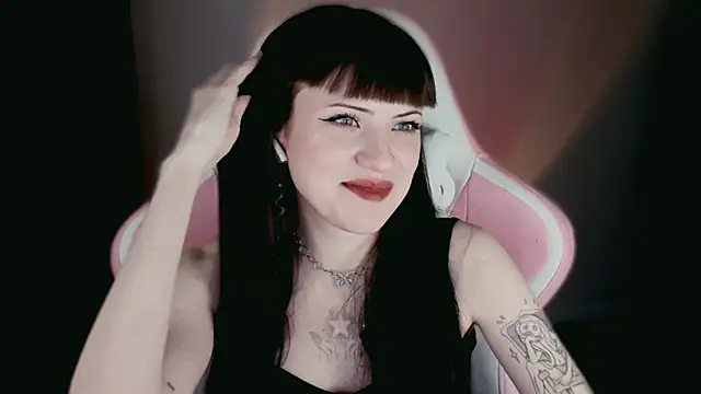 Snapshot of astra_rift chatting on June 6, 7:29 pm astra rift online show from June 6, 7:29 pm