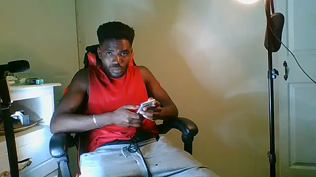 Snapshot of Suamyst_25 chatting on May 24, 4:39 am Suamyst 25 online show from May 24, 4:39 am