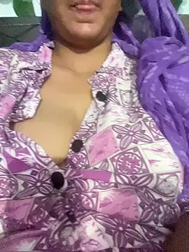 Cute Marina online show from May 3, 3:07 pm