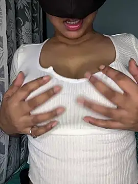 Cute Marina online show from July 15, 6:40 am