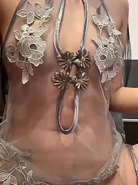 Emily-y online show from November 18, 12:53 pm