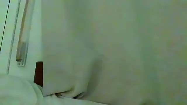 Snapshot of Albert_Madrid chatting on July 8, 7:51 pm Albert Madrid online show from July 8, 7:51 pm