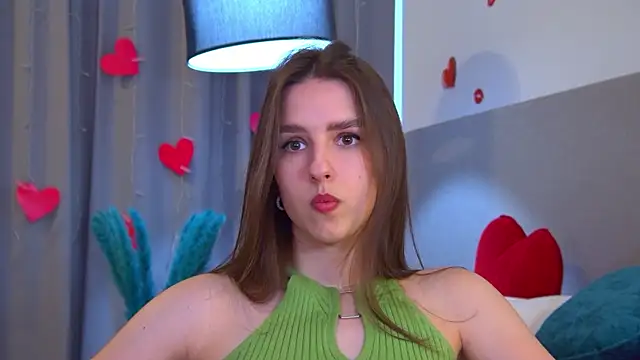 AliceAtkins online show from July 6, 3:03 pm