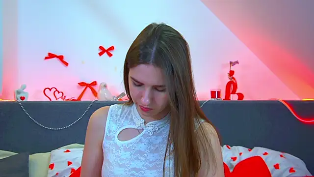 AliceAtkins online show from July 26, 6:10 am