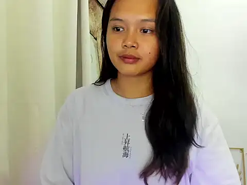 Snapshot of chicc_alexa chatting on November 18, 11:14 am chicc alexa online show from November 18, 11:14 am