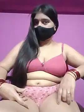Snapshot of Cute_Riya_1 chatting on June 2, 3:03 pm Cute Riya 1 online show from June 2, 3:03 pm