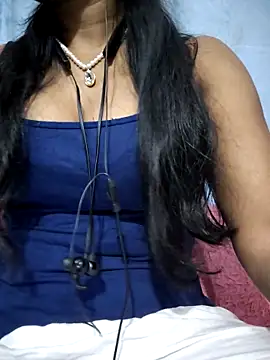 Ezabelljohn online show from April 2, 6:27 pm