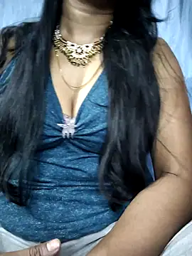 Snapshot of Ezabelljohn chatting on April 18, 7:07 pm Ezabelljohn online show from April 18, 7:07 pm