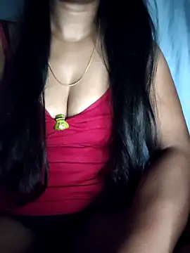 Snapshot of Ezabelljohn chatting on May 13, 11:51 am Ezabelljohn online show from May 13, 11:51 am