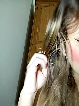 Snapshot of indilasixeey chatting on February 8, 10:02 pm indilasixeey online show from February 8, 10:02 pm