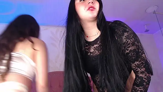 Emmy Palacios online show from December 20, 11:50 am