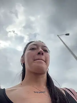 Lia  white online show from November 12, 6:52 pm