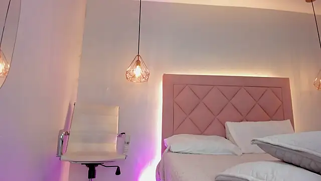 Shadahi online show from November 14, 1:21 pm