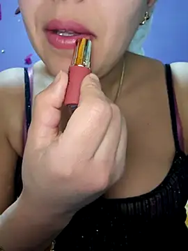 Sexy-girl online show from March 3, 8:15 pm