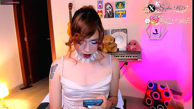 AdelineEsposito online show from March 14, 11:32 pm