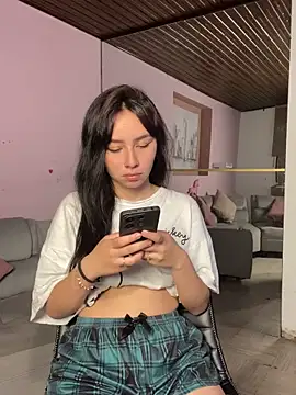 Nexxus Pink online show from November 4, 1:38 am