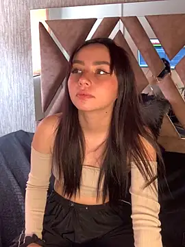 Nexxus Pink online show from November 17, 4:46 pm