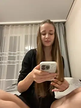 Angel hotyy online show from October 29, 7:37 pm