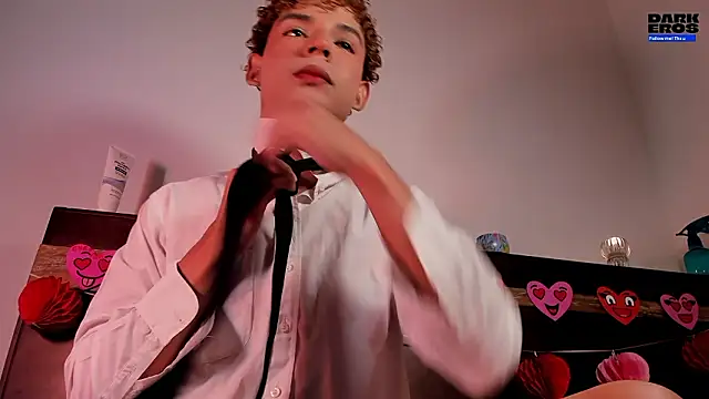 Snapshot of Daark_Eros chatting on February 14, 11:45 pm Daark Eros online show from February 14, 11:45 pm