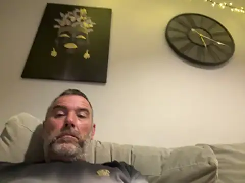 Snapshot of plymouthlad82 chatting on June 11, 11:47 pm plymouthlad82 online show from June 11, 11:47 pm