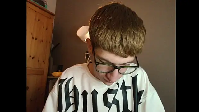 Erick Taylor3 online show from December 21, 8:16 pm