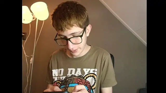 Erick Taylor3 online show from January 7, 8:22 pm